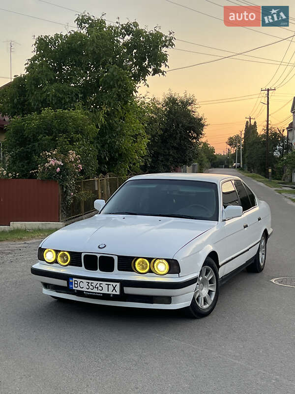 Седан BMW 5 Series 1991 в Жовкві фото 12 Седан BMW 5 Series 1991 в Жовкві