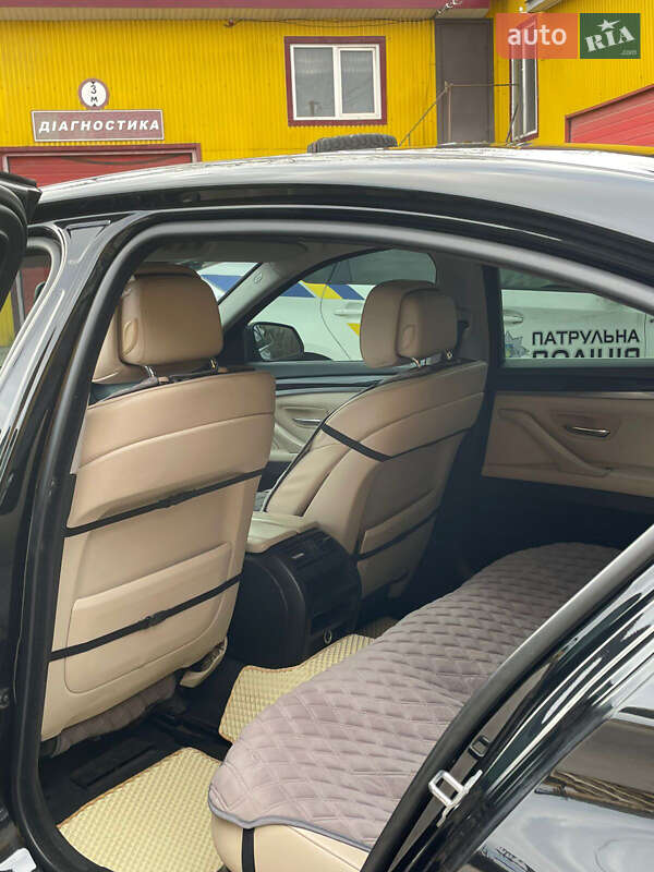 Седан BMW 5 Series 2014 в Бориславе фото 9 Седан BMW 5 Series 2014 в Бориславе