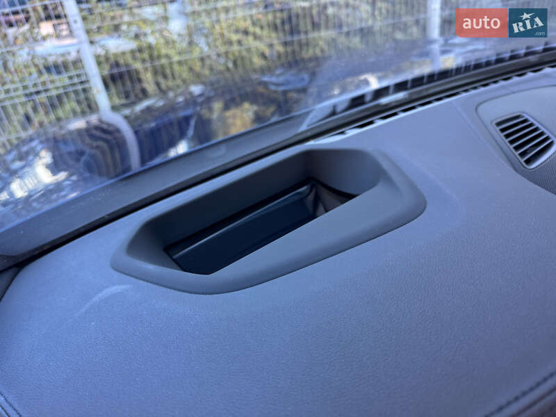 Седан BMW 5 Series 2019 в Одессе