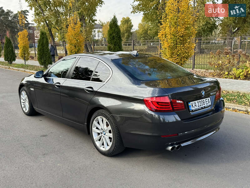 Седан BMW 5 Series 2011 в Киеве