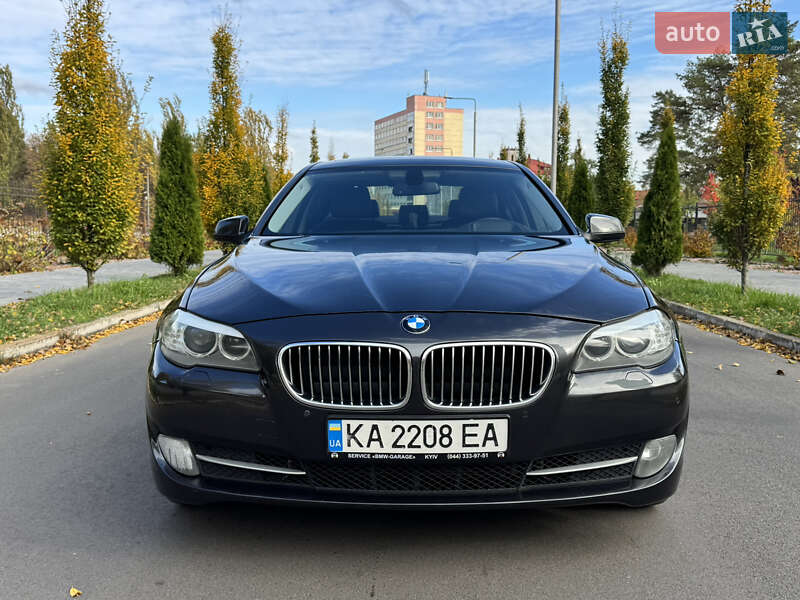 Седан BMW 5 Series 2011 в Киеве