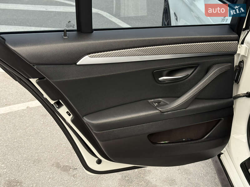Седан BMW 5 Series 2011 в Тернополі фото 28 Седан BMW 5 Series 2011 в Тернополі