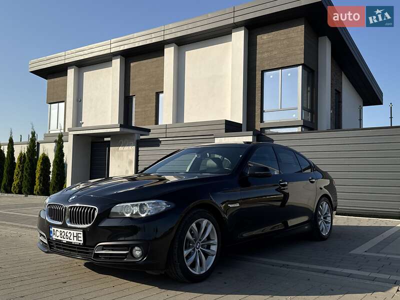 Седан BMW 5 Series 2015 в Ковеле