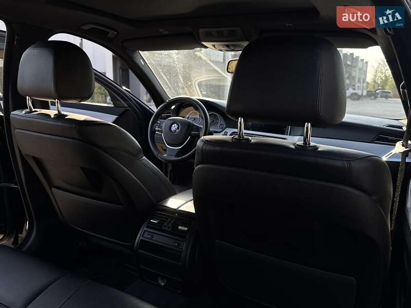 Седан BMW 5 Series 2015 в Ковеле