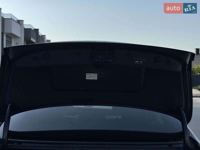 Седан BMW 5 Series 2015 в Ковеле