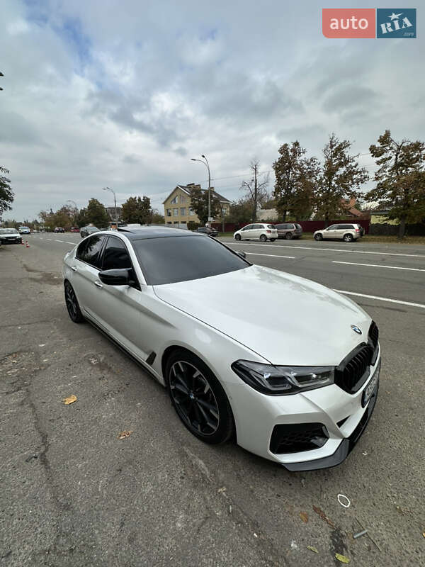 Седан BMW 5 Series 2017 в Киеве