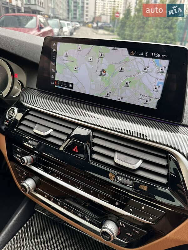 Седан BMW 5 Series 2017 в Киеве