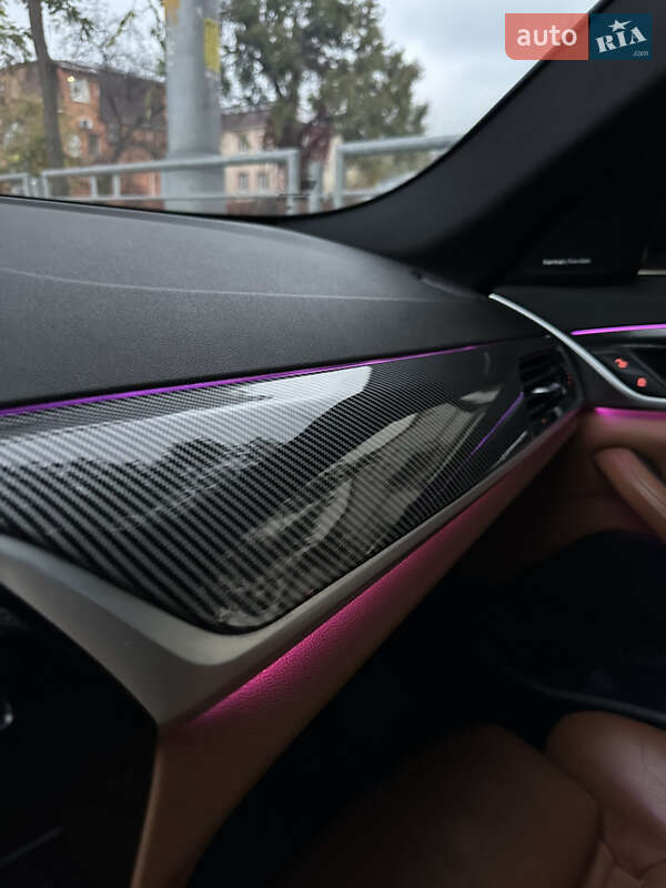 Седан BMW 5 Series 2017 в Киеве