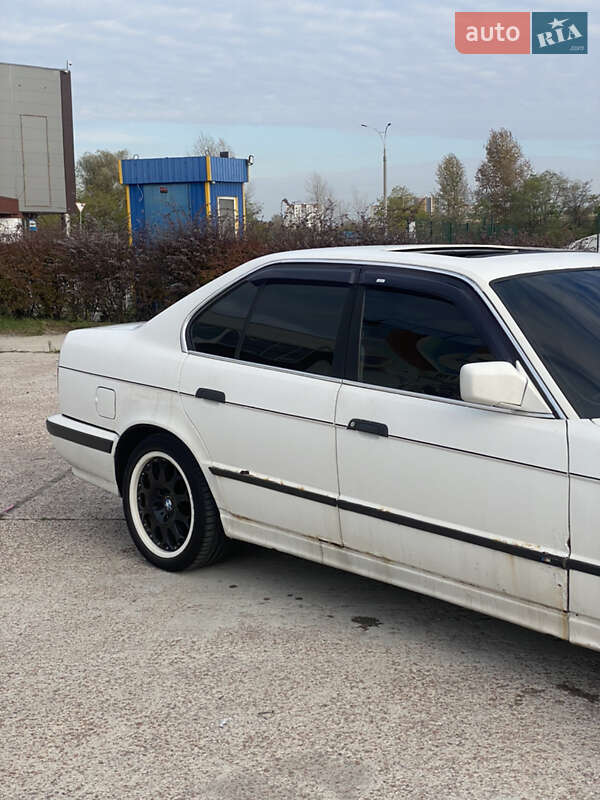 Седан BMW 5 Series 1992 в Києві фото 3 Седан BMW 5 Series 1992 в Києві