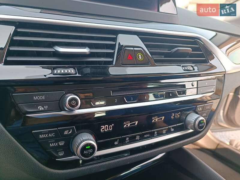 Универсал BMW 5 Series 2019 в Львове фото 22 Универсал BMW 5 Series 2019 в Львове