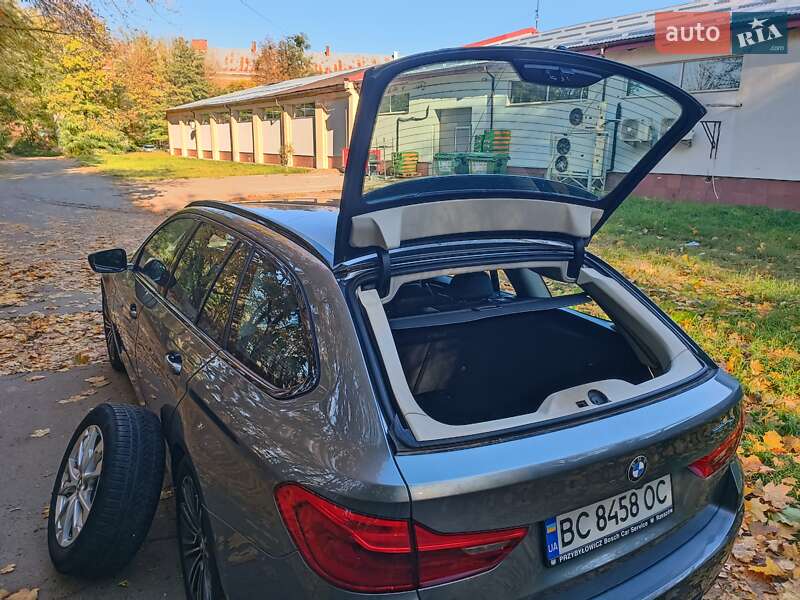 Универсал BMW 5 Series 2019 в Львове фото 30 Универсал BMW 5 Series 2019 в Львове