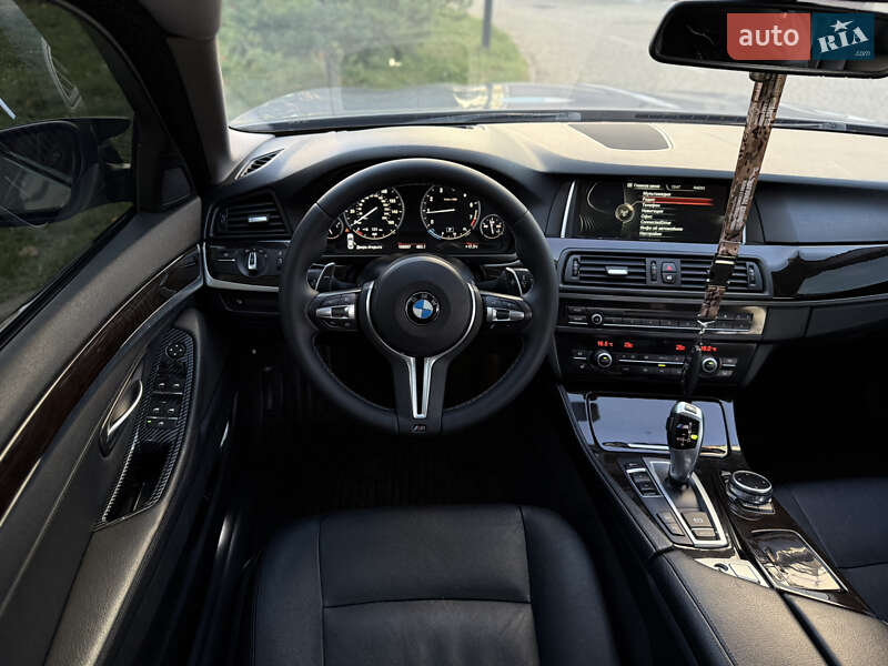Седан BMW 5 Series 2014 в Івано-Франківську