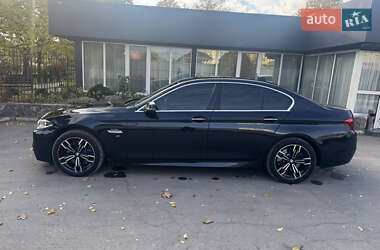 Седан BMW 5 Series 2013 в 