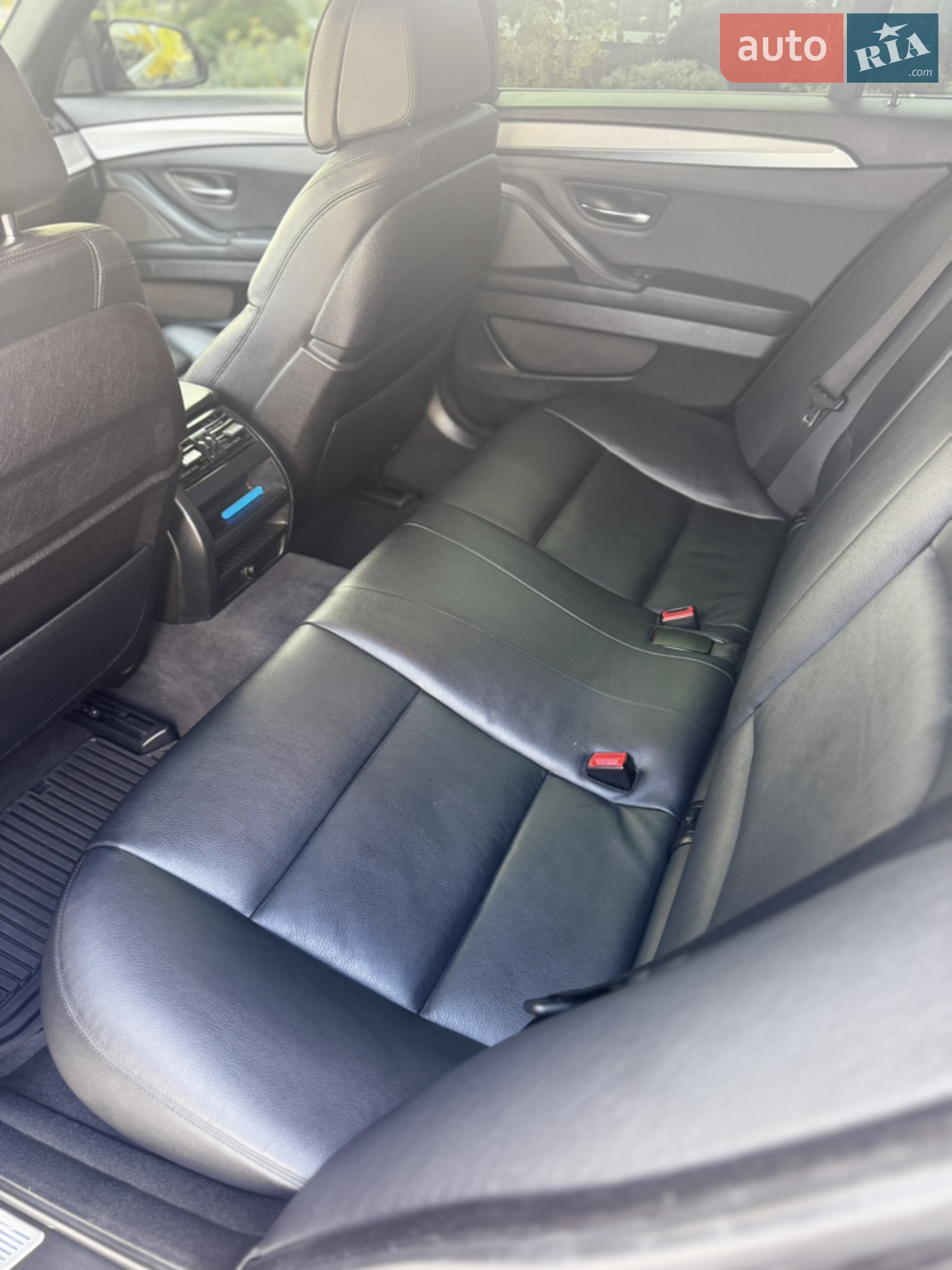 BMW 5 Series 2013 VIN WBA5D71080D060406 фото оголошення 18 з 59