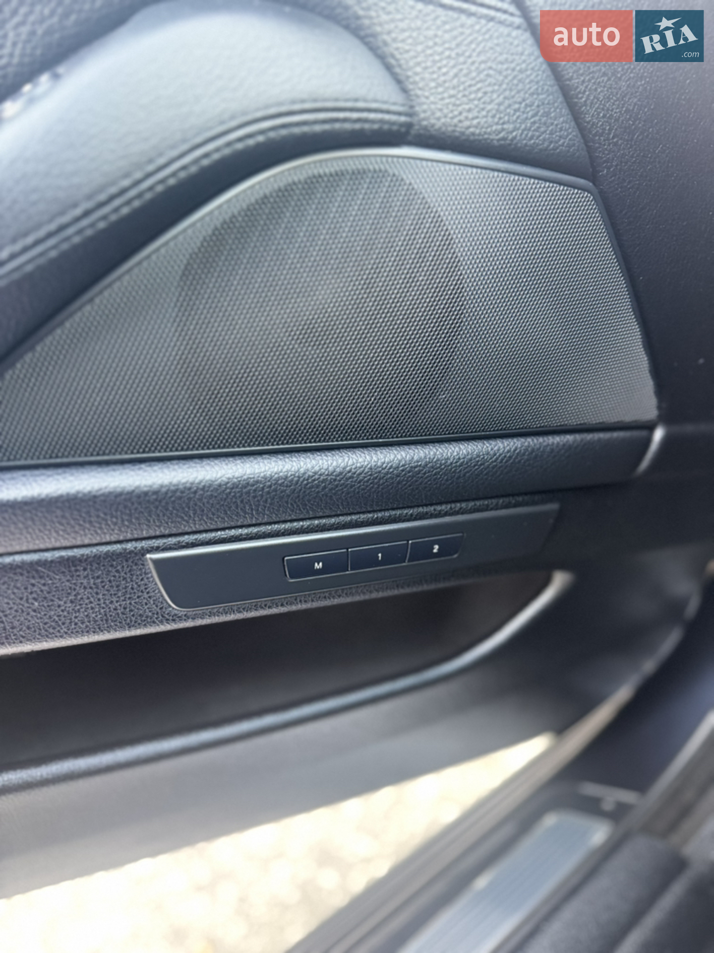 BMW 5 Series 2013 VIN WBA5D71080D060406 фото оголошення 37 з 59