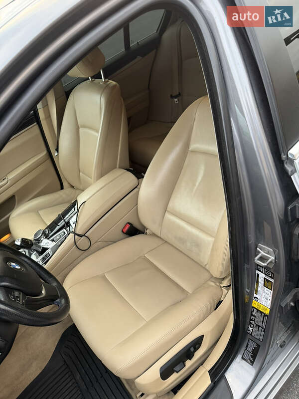 Седан BMW 5 Series 2015 в Виннице