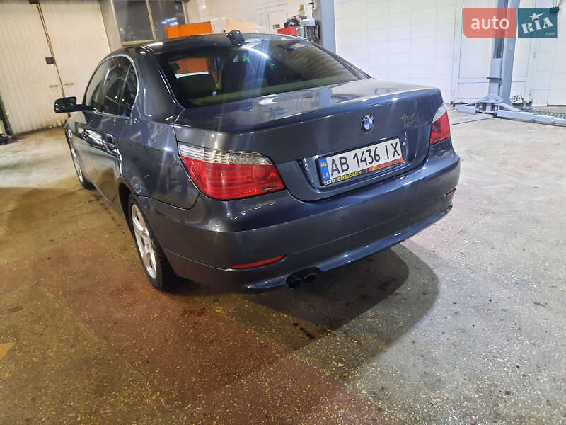 Седан BMW 5 Series 2007 в Виннице