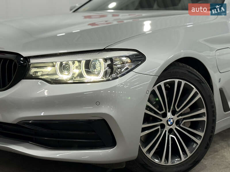 Седан BMW 5 Series 2019 в Одесі фото 16 Седан BMW 5 Series 2019 в Одесі