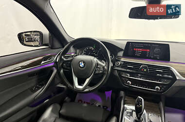 Седан BMW 5 Series 2019 в 