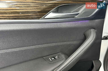 Седан BMW 5 Series 2019 в 