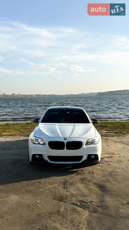 BMW 5 Series 2013 BMW 5 Series 2013