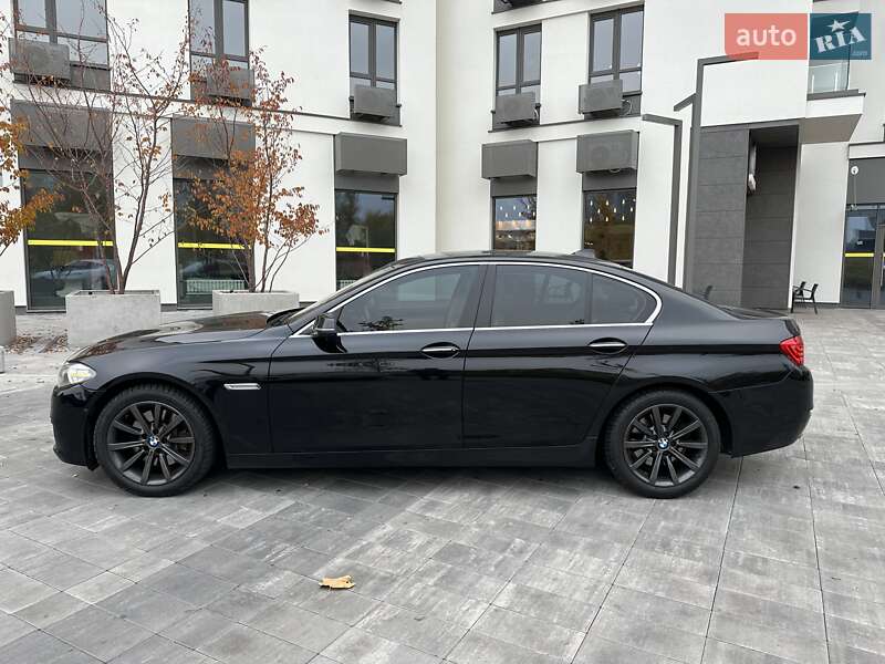 Седан BMW 5 Series 2014 в Киеве