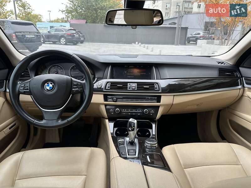 Седан BMW 5 Series 2014 в Киеве