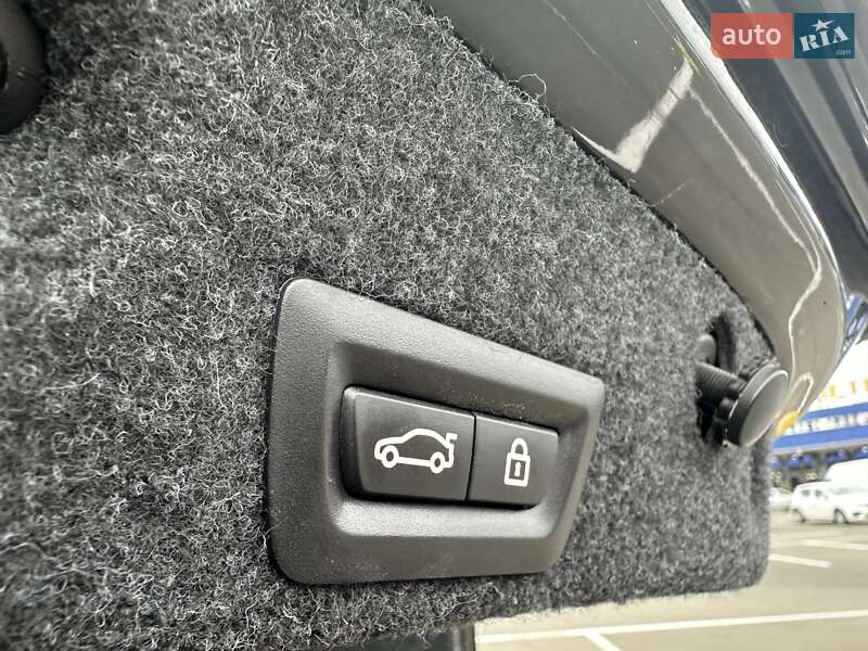 Седан BMW 5 Series 2014 в Киеве