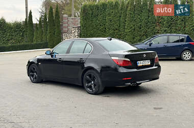 Седан BMW 5 Series 2003 в  фото 4 Седан BMW 5 Series 2003 в