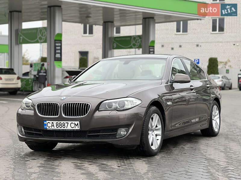 BMW 5 Series 2012 BMW 5 Series 2012