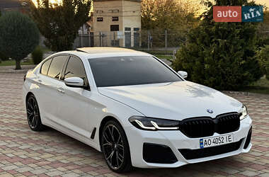 Седан BMW 5 Series 2018 в Ужгороді