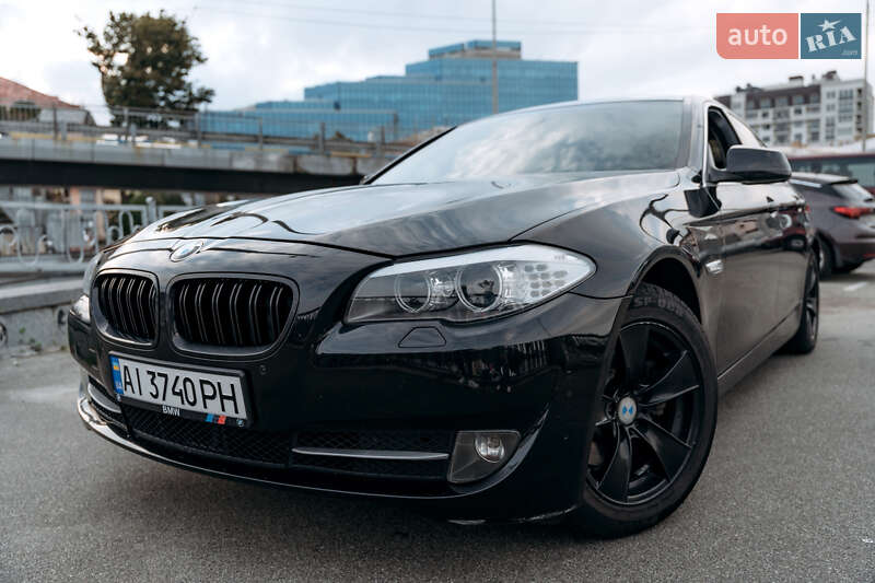 Седан BMW 5 Series 2010 в Киеве
