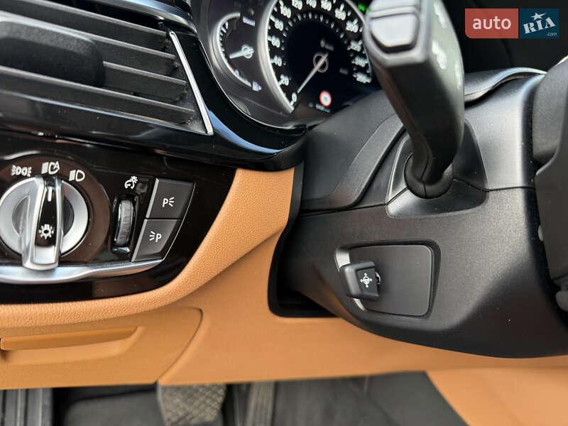 Седан BMW 5 Series 2018 в Киеве фото 35 Седан BMW 5 Series 2018 в Киеве