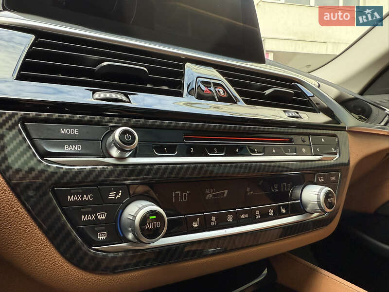 Седан BMW 5 Series 2018 в Киеве фото 50 Седан BMW 5 Series 2018 в Киеве