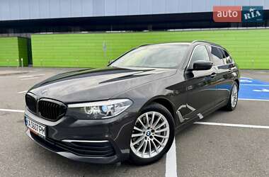 Универсал BMW 5 Series 2017 в 