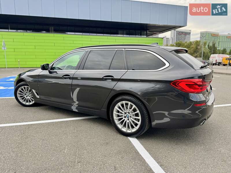 Універсал BMW 5 Series 2017 в Києві фото 22 Універсал BMW 5 Series 2017 в Києві