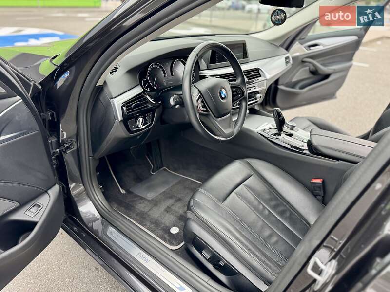 Універсал BMW 5 Series 2017 в Києві фото 33 Універсал BMW 5 Series 2017 в Києві