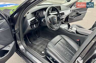 Универсал BMW 5 Series 2017 в 