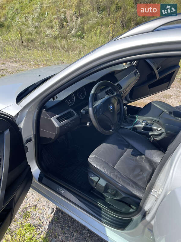 Універсал BMW 5 Series 2005 в Рокитному