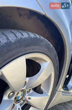 Универсал BMW 5 Series 2005 в  фото 14 Универсал BMW 5 Series 2005 в