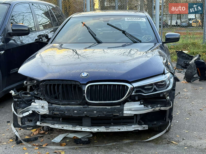 Седан BMW 5 Series 2017 в Львове