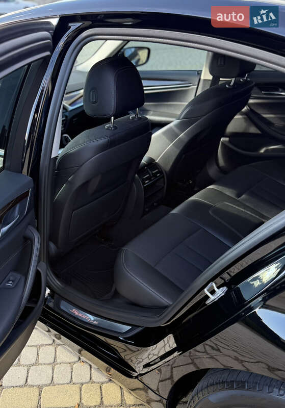 Седан BMW 5 Series 2017 в Львове фото 8 Седан BMW 5 Series 2017 в Львове