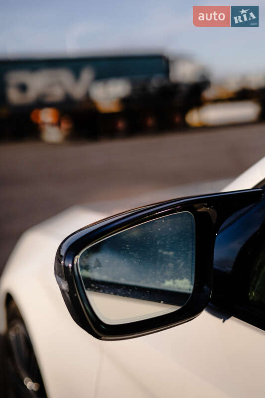 Седан BMW 5 Series 2017 в Львове фото 15 Седан BMW 5 Series 2017 в Львове