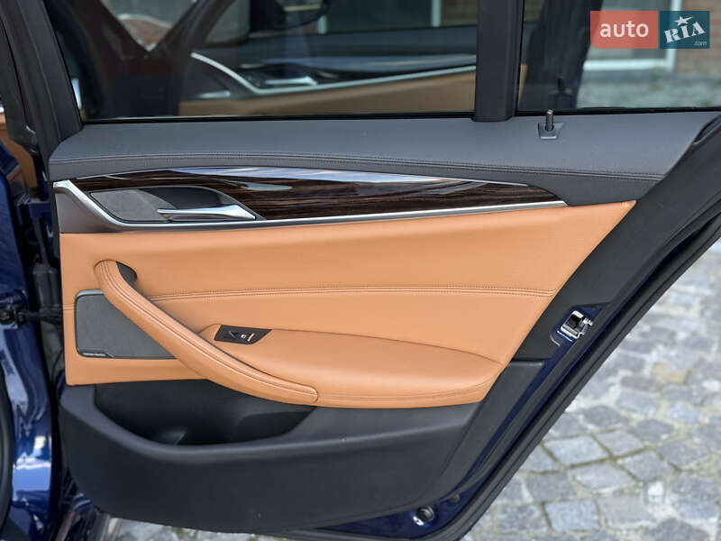 Седан BMW 5 Series 2017 в Днепре фото 47 Седан BMW 5 Series 2017 в Днепре