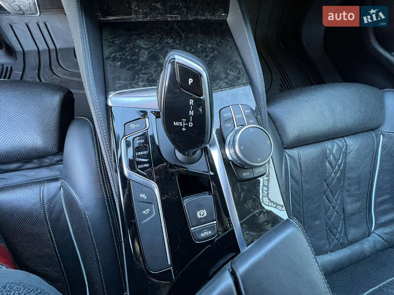 Седан BMW 5 Series 2017 в Киеве фото 15 Седан BMW 5 Series 2017 в Киеве