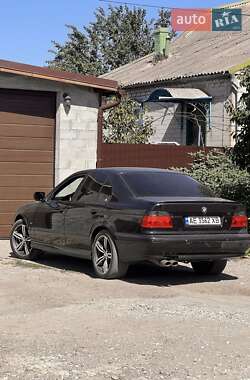 Седан BMW 5 Series 1999 в Кривом Роге Седан BMW 5 Series 1999 в Кривом Роге