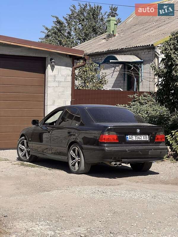 BMW 5 Series 1999