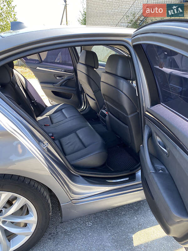 Седан BMW 5 Series 2010 в Корце фото 15 Седан BMW 5 Series 2010 в Корце