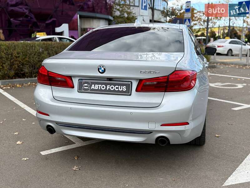 Седан BMW 5 Series 2018 в Києві фото 8 Седан BMW 5 Series 2018 в Києві