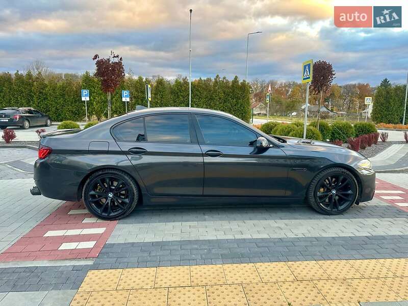 Седан BMW 5 Series 2013 в Городку